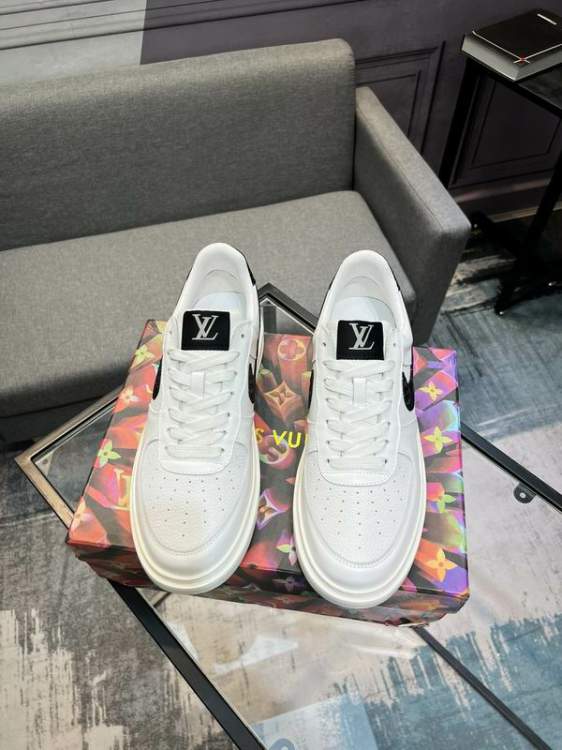 Picture of Louis Vuitton Shoes _SKULVsz38-45mnf051417116